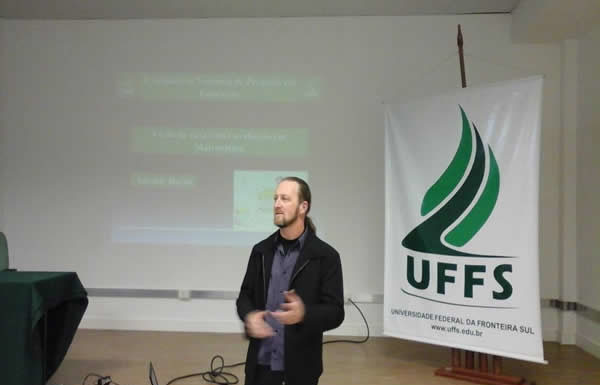 FAMA participa do Segundo Seminário Nacional de Pesquisa em Educação