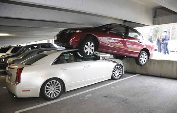 Como não sair de uma simples vaga de estacionamento
