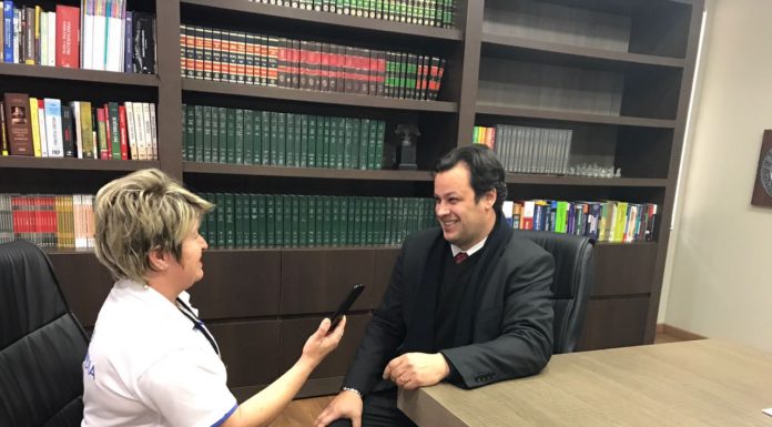 Nota de esclarecimento em relação ao Presidente da Câmara de Vereadores (entrevista com o Advogado Maurício de Freitas Silveira).