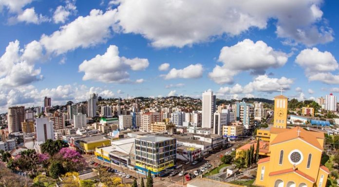 Pato Branco se destaca na geração de empregos no Paraná