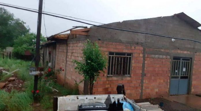 Vendaval danificou mais de 70 casas em Palmas