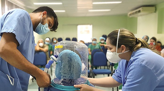 Primeiro capacete ELMO chega em  Clevelândia.