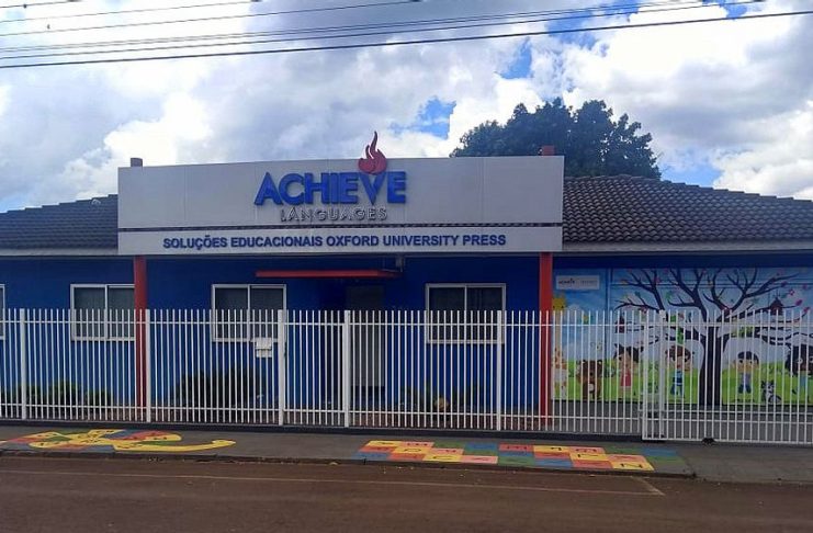 Participe da Campanha de Dia Das Mães da Achieve Languages Clevelândia!